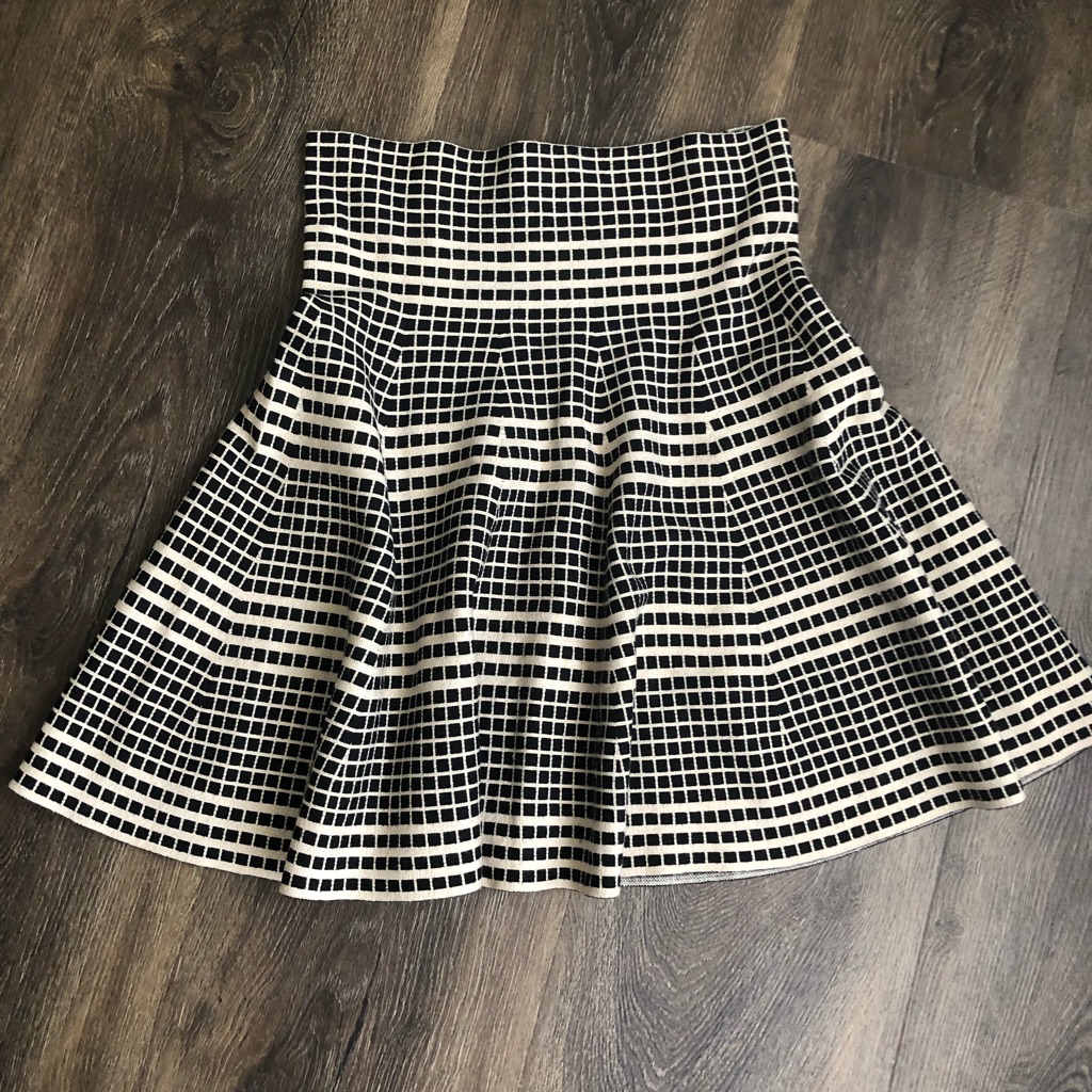 Beautiful Knit Skirt.